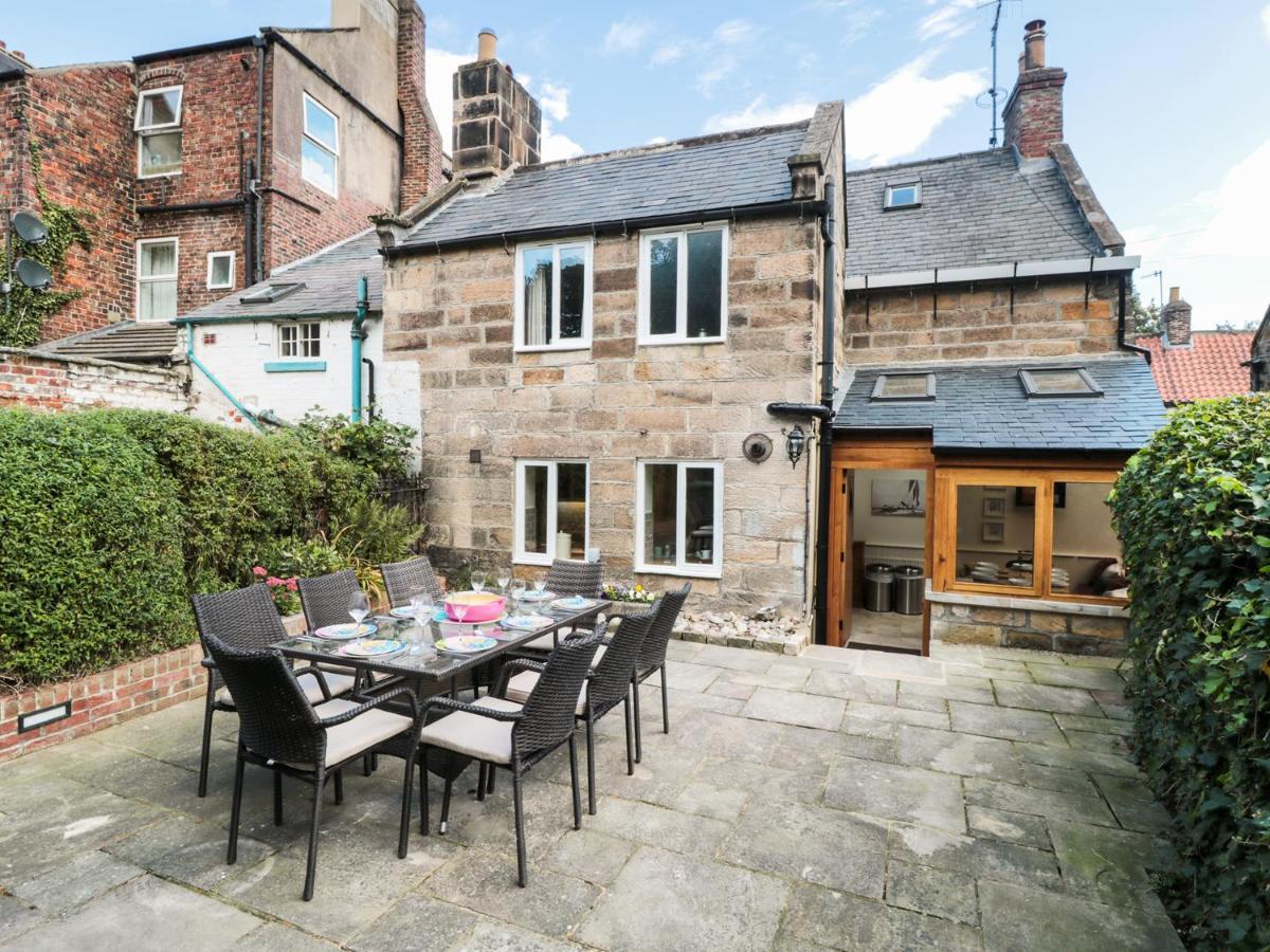 Pear Tree House Whitby Exterior foto